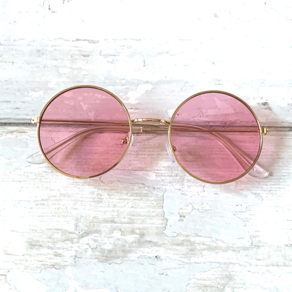 Women’s Pink Tinted Retro Round Gold Frame Sunglasses Brandy Melville Glasses
